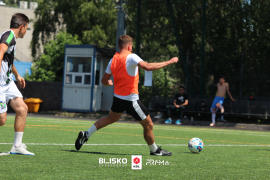 <a href="https://st.getinfootball.com/albums/1095626/68627e87aa193_1920.jpg" target="_blank">Download original</a>