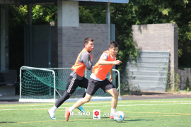 <a href="https://st.getinfootball.com/albums/1095626/68627f36f2276_1920.jpg" target="_blank">Download original</a>