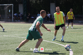 <a href="https://st.getinfootball.com/albums/1095627/68627f57340a3_1920.jpg" target="_blank">Download original</a>
