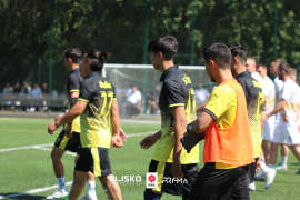 <a href="https://st.getinfootball.com/albums/1095628/6862806c2363e_1920.jpg" target="_blank">Download original</a>