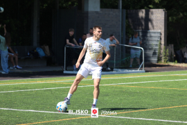 <a href="https://st.getinfootball.com/albums/1095628/686280e405fcd_1920.jpg" target="_blank">Download original</a>