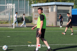 <a href="https://st.getinfootball.com/albums/1095631/68628126c94f9_1920.jpg" target="_blank">Download original</a>