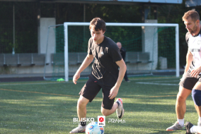 <a href="https://st.getinfootball.com/albums/1095631/68628271a50cf_1920.jpg" target="_blank">Download original</a>