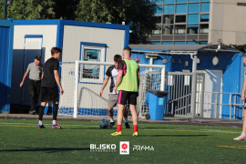 <a href="https://st.getinfootball.com/albums/1095631/686282d31d26e_1920.jpg" target="_blank">Download original</a>