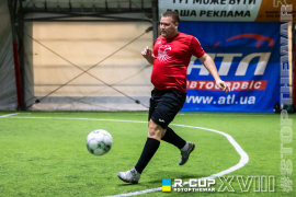 <a href="https://st.getinfootball.com/albums/1095632/68628572c1669_1920.jpg" target="_blank">Завантажити оригінал</a>