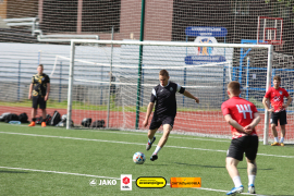 <a href="https://st.getinfootball.com/albums/1095677/686404aea2e76_1920.jpg" target="_blank">Завантажити оригінал</a>