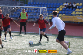 <a href="https://st.getinfootball.com/albums/1095679/68640521c6f14_1920.jpg" target="_blank">Завантажити оригінал</a>