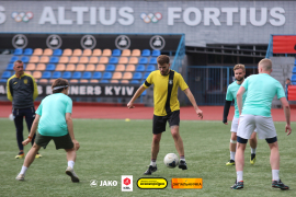 <a href="https://st.getinfootball.com/albums/1095681/6864052559885_1920.jpg" target="_blank">Завантажити оригінал</a>