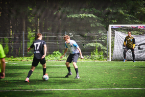 <a href="https://st.getinfootball.com/albums/1095712/686563151ed75_1920.jpg" target="_blank">Завантажити оригінал</a>