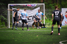 <a href="https://st.getinfootball.com/albums/1095712/686563e744d97_1920.jpg" target="_blank">Завантажити оригінал</a>