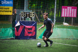 <a href="https://st.getinfootball.com/albums/1095713/68656d06757ef_1920.jpg" target="_blank">Завантажити оригінал</a>