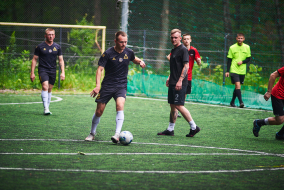 <a href="https://st.getinfootball.com/albums/1095728/6865913778555_1920.jpg" target="_blank">Завантажити оригінал</a>