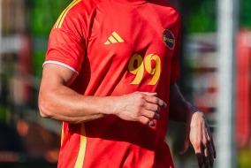 <a href="https://st.getinfootball.com/albums/1095757/686a726bd8b01_1920.jpg" target="_blank">Завантажити оригінал</a>