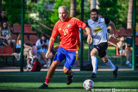 <a href="https://st.getinfootball.com/albums/1095757/686a7297b950f_1920.jpg" target="_blank">Завантажити оригінал</a>