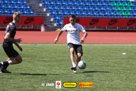 <a href="https://st.getinfootball.com/albums/1095805/686be00eee7de_1920.jpg" target="_blank">Завантажити оригінал</a>