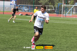 <a href="https://st.getinfootball.com/albums/1095805/686be011c8118_1920.jpg" target="_blank">Завантажити оригінал</a>