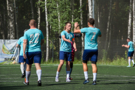 <a href="https://st.getinfootball.com/albums/1095812/686be45fe5146_1920.jpg" target="_blank">Завантажити оригінал</a>