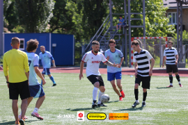 <a href="https://st.getinfootball.com/albums/1095815/686be5baf20ca_1920.jpg" target="_blank">Завантажити оригінал</a>