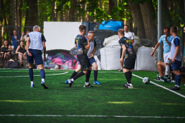 <a href="https://st.getinfootball.com/albums/1095877/686da32cc00c7_1920.jpg" target="_blank">Завантажити оригінал</a>