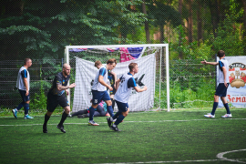 <a href="https://st.getinfootball.com/albums/1095877/686da4c4cb619_1920.jpg" target="_blank">Завантажити оригінал</a>