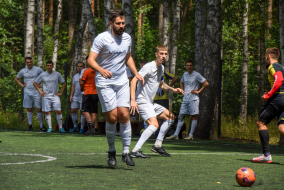 <a href="https://st.getinfootball.com/albums/1095899/6874e8283e932_1920.jpg" target="_blank">Завантажити оригінал</a>