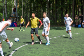 <a href="https://st.getinfootball.com/albums/1095899/6874e8813f9ac_1920.jpg" target="_blank">Завантажити оригінал</a>