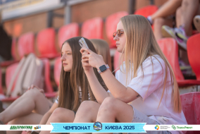 ФОТОЗВІТ: СЕРВІТ-ЧЕМПІОНС ВЕЙ 6-1 ЖФК МАРІУПОЛЬ І ЧЕМПІОНАТ З ПЛЯЖНОГО ФУТБОЛУ 2025 І ЖІНКИ
