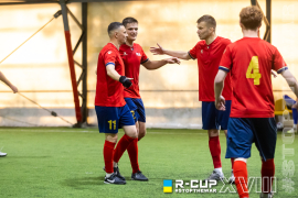 <a href="https://st.getinfootball.com/albums/1095929/687538969da38_1920.jpg" target="_blank">Завантажити оригінал</a>