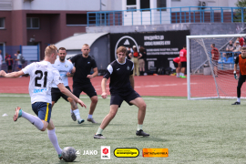 <a href="https://st.getinfootball.com/albums/1095943/68762540b6c73_1920.jpg" target="_blank">Завантажити оригінал</a>