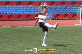 <a href="https://st.getinfootball.com/albums/1095944/6876243e229cc_1920.jpg" target="_blank">Завантажити оригінал</a>