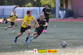 <a href="https://st.getinfootball.com/albums/1095947/687626287a909_1920.jpg" target="_blank">Завантажити оригінал</a>