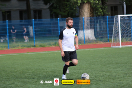 <a href="https://st.getinfootball.com/albums/1095950/6876255ddf600_1920.jpg" target="_blank">Завантажити оригінал</a>