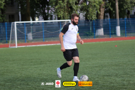<a href="https://st.getinfootball.com/albums/1095950/687625626183f_1920.jpg" target="_blank">Завантажити оригінал</a>