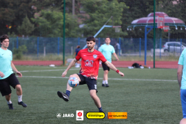 <a href="https://st.getinfootball.com/albums/1095951/687628778d2a4_1920.jpg" target="_blank">Завантажити оригінал</a>