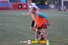 <a href="https://st.getinfootball.com/albums/1095952/6876294768120_1920.jpg" target="_blank">Завантажити оригінал</a>