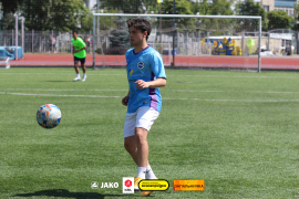 <a href="https://st.getinfootball.com/albums/1095953/6876298fc1455_1920.jpg" target="_blank">Завантажити оригінал</a>