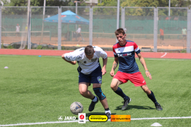 <a href="https://st.getinfootball.com/albums/1095954/6876294566665_1920.jpg" target="_blank">Завантажити оригінал</a>