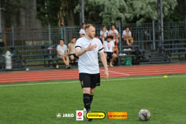 <a href="https://st.getinfootball.com/albums/1095964/68762f1876f03_1920.jpg" target="_blank">Завантажити оригінал</a>
