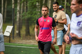 <a href="https://st.getinfootball.com/albums/1095969/6876472188de5_1920.jpg" target="_blank">Завантажити оригінал</a>