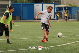 <a href="https://st.getinfootball.com/albums/1095980/6877d84c6295f_1920.jpg" target="_blank">Download original</a>