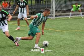 <a href="https://st.getinfootball.com/albums/1095982/6877dab68acff_1920.jpg" target="_blank">Download original</a>