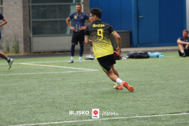 <a href="https://st.getinfootball.com/albums/1095983/6877dc8446021_1920.jpg" target="_blank">Download original</a>