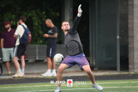 <a href="https://st.getinfootball.com/albums/1095984/6877dd9664462_1920.jpg" target="_blank">Download original</a>