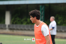 <a href="https://st.getinfootball.com/albums/1095985/6877df71c23c9_1920.jpg" target="_blank">Download original</a>