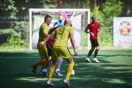 <a href="https://st.getinfootball.com/albums/1096005/687951ae88972_1920.jpg" target="_blank">Завантажити оригінал</a>