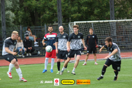 <a href="https://st.getinfootball.com/albums/1096072/687f3f1220401_1920.jpg" target="_blank">Завантажити оригінал</a>