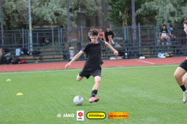 <a href="https://st.getinfootball.com/albums/1096075/687f412066780_1920.jpg" target="_blank">Завантажити оригінал</a>