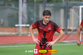 <a href="https://st.getinfootball.com/albums/1096080/687f41bba0162_1920.jpg" target="_blank">Завантажити оригінал</a>