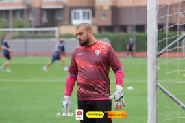 <a href="https://st.getinfootball.com/albums/1096084/687f43983fbf3_1920.jpg" target="_blank">Завантажити оригінал</a>