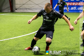 <a href="https://st.getinfootball.com/albums/1096109/6882129185063_1920.jpg" target="_blank">Завантажити оригінал</a>